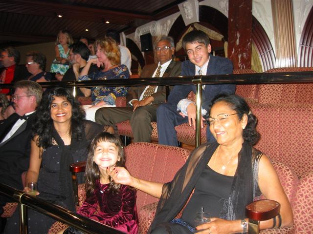 2005_12_18_022 (Small).JPG