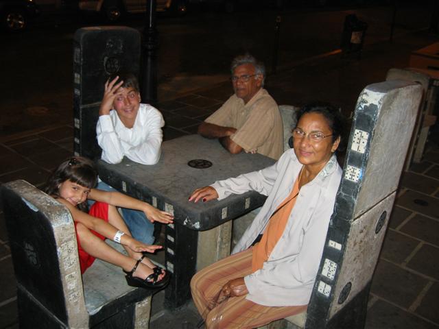 2005_12_19_016 (Small).JPG