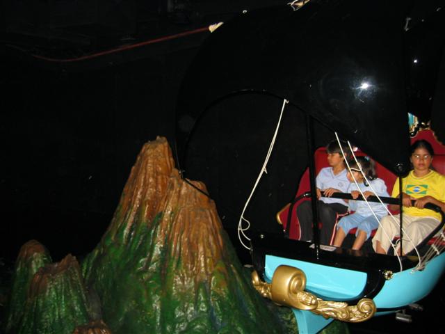 2005_04_02 003 (Small).jpg
