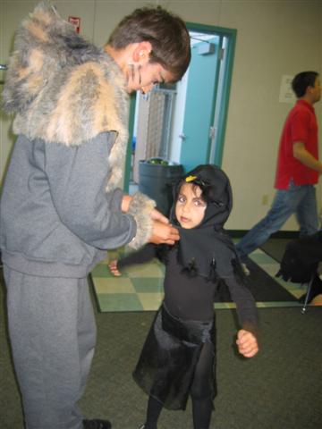 Behind 2005_10_30 004 (Small).jpg